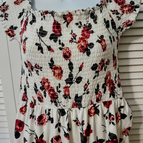 J for Justify Romantic Summer High Low Dress, size M, Floral Print - Picture 3 of 12